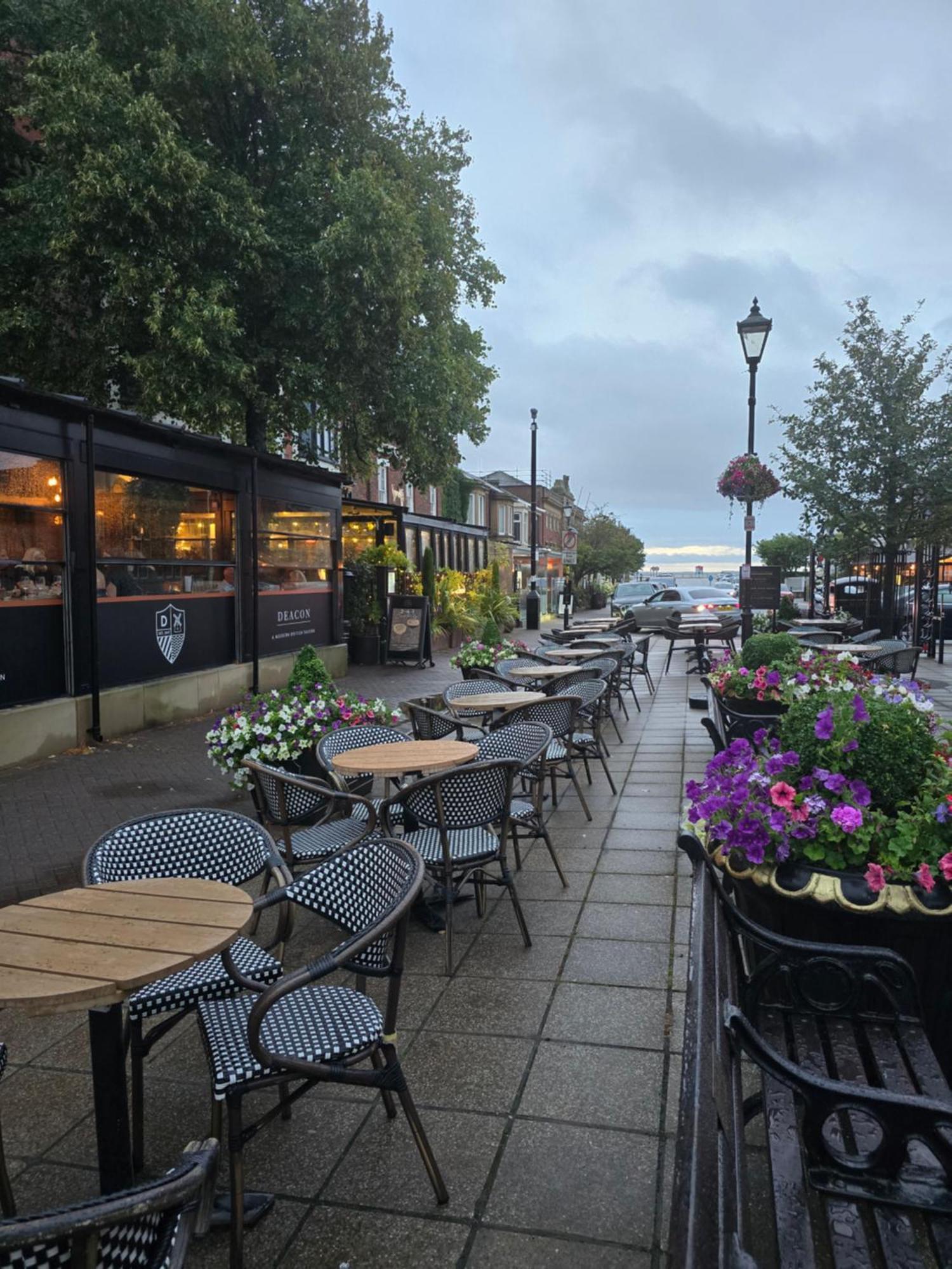 Windmill House Lytham Apartment ลิธึม เซนต์ แอนน์ส ภายนอก รูปภาพ