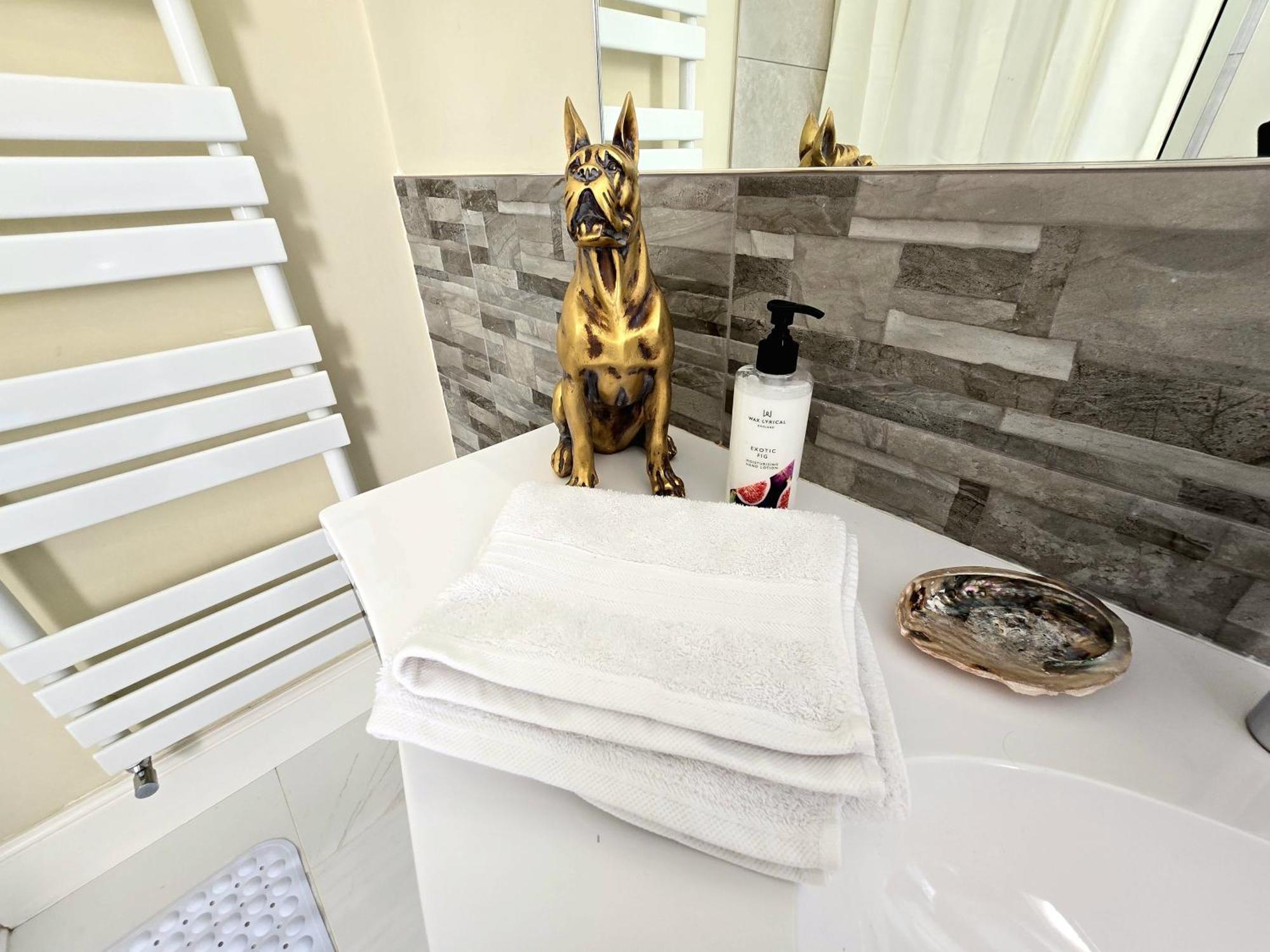 Windmill House Lytham Apartment ลิธึม เซนต์ แอนน์ส ภายนอก รูปภาพ