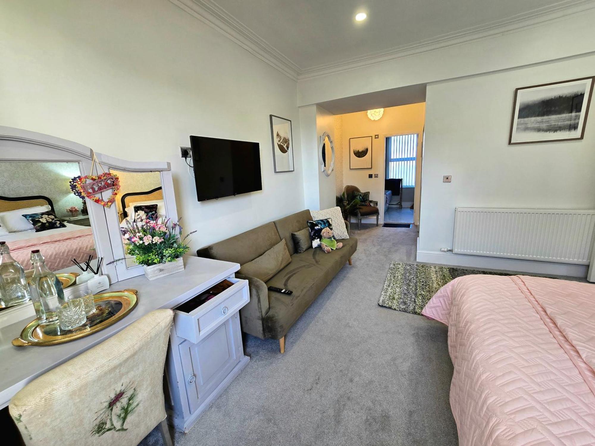 Windmill House Lytham Apartment ลิธึม เซนต์ แอนน์ส ภายนอก รูปภาพ